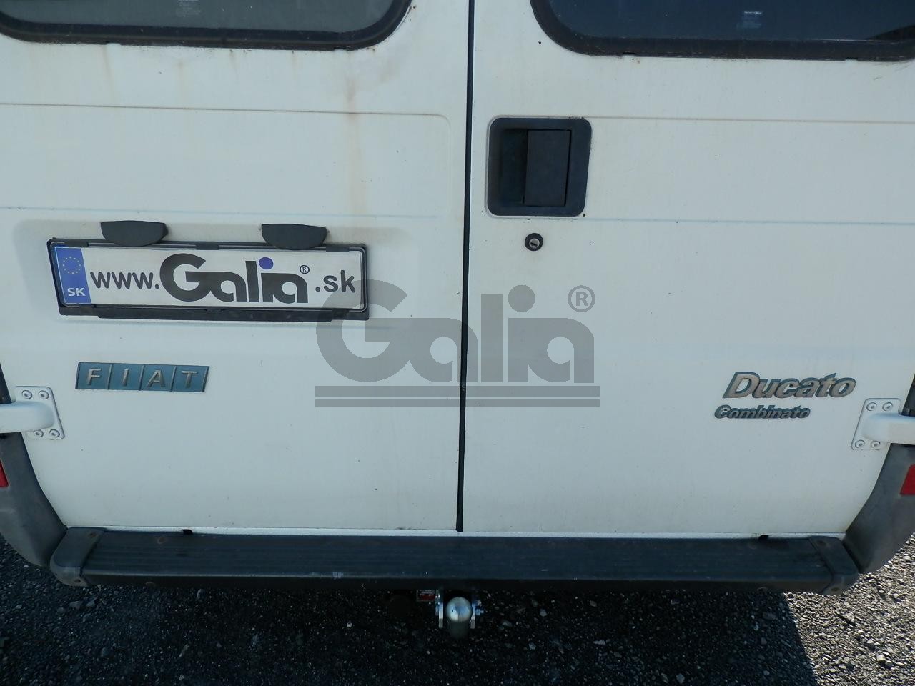 Photo 12